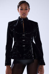 SLIMM LIQUID VELVET BLAZER