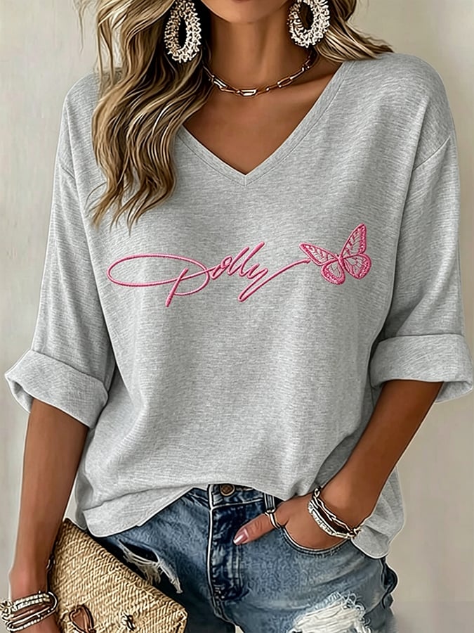 Women's Wildflowers Don'T Care Where They Grow — Dolly Parton  Print T-Shirt