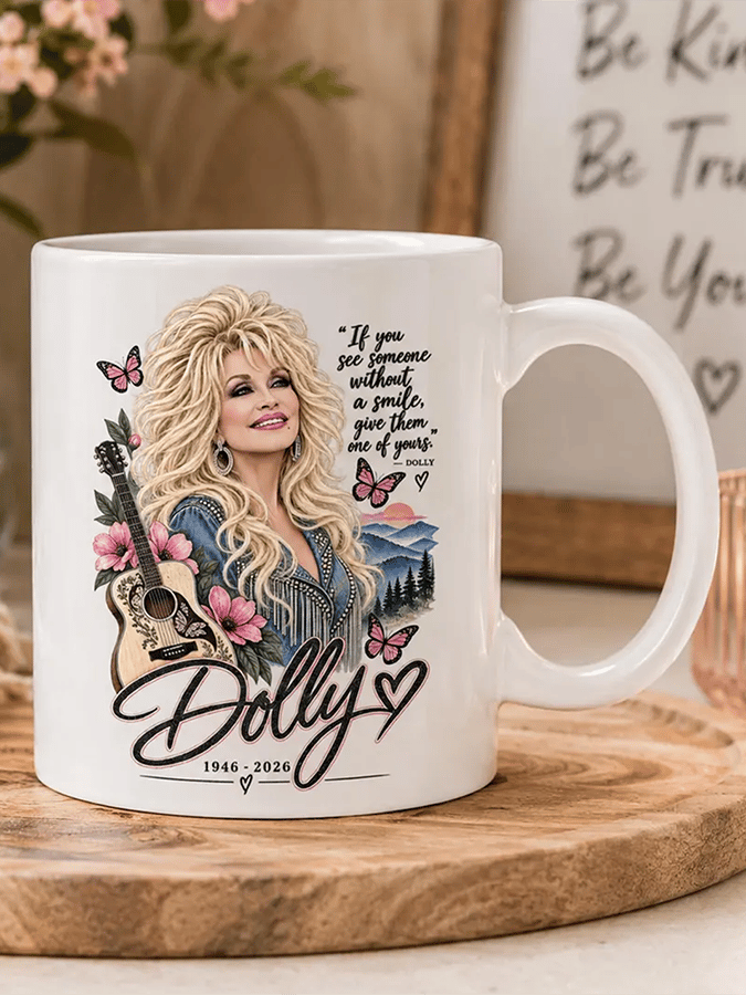 Forever Our Queen of Country Ceramic Mug