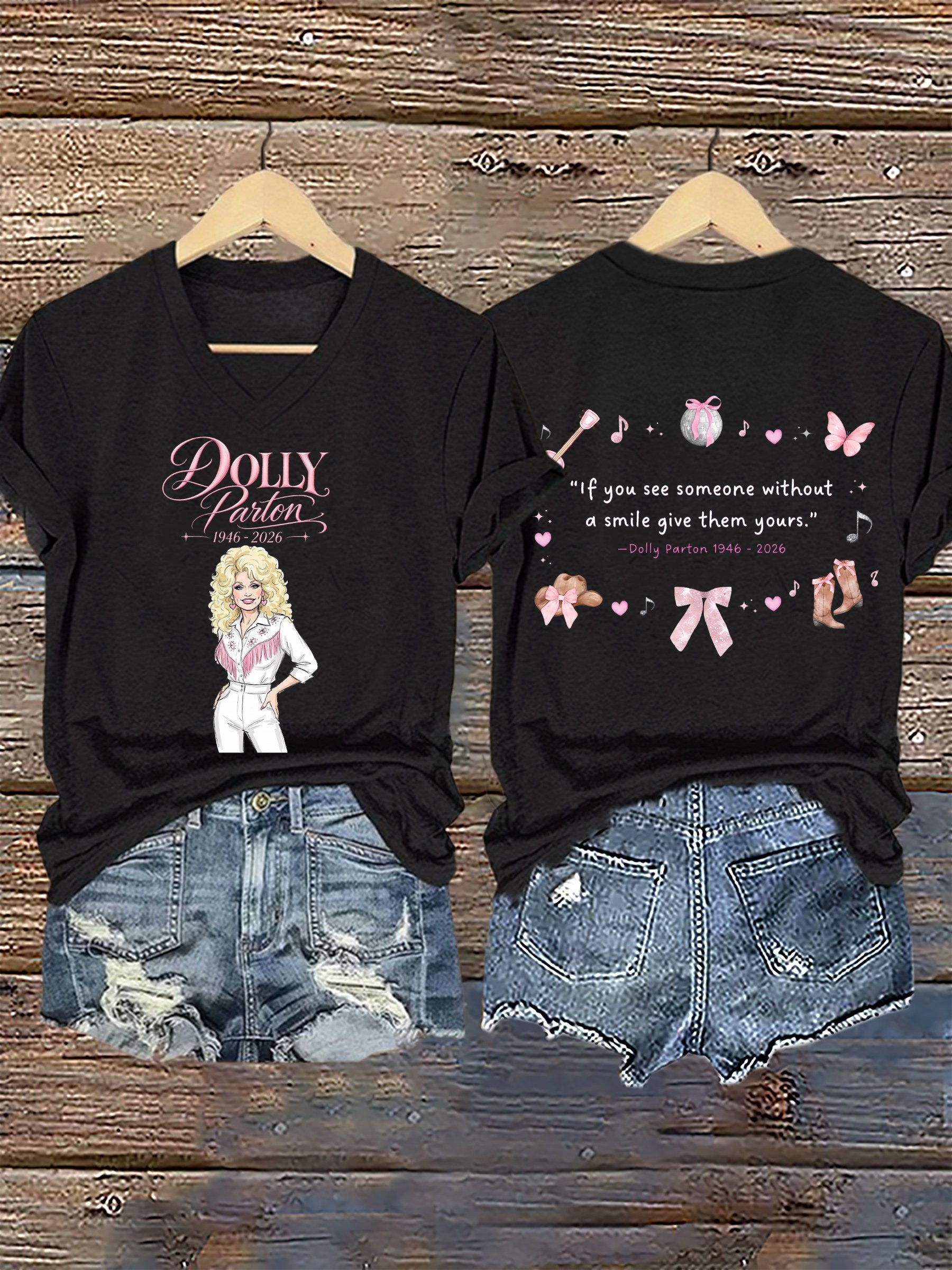 V-Neck Retro Dolly Queen Of Country If You See Someone Without A Smile Give Them Yours Print T-Shirt