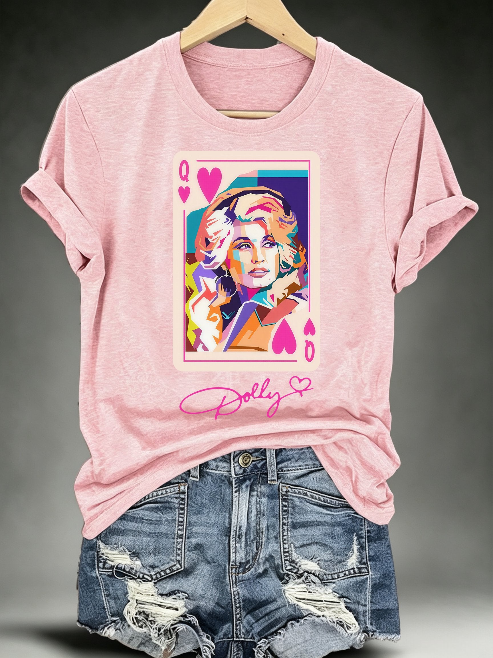 Women's Queen of Hearts Shirt Country Music Graphic Print T-Shirt