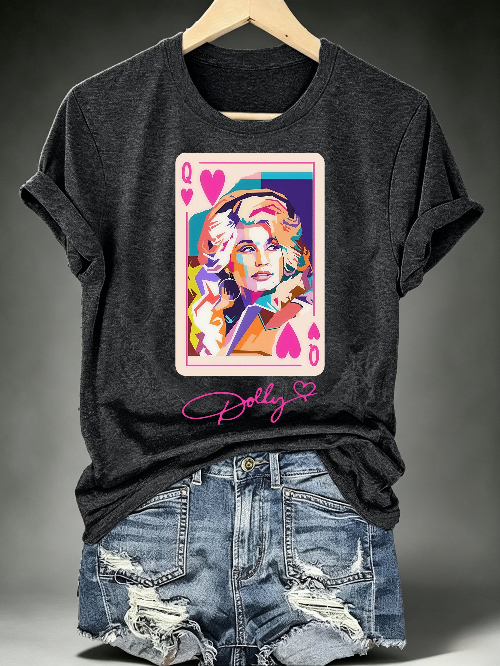 Women's Queen of Hearts Shirt Country Music Graphic Print T-Shirt