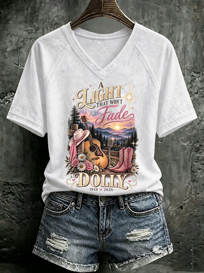 V Neck Retro Great Smoky Mountains A Light That Won't Fade Print T-Shirt