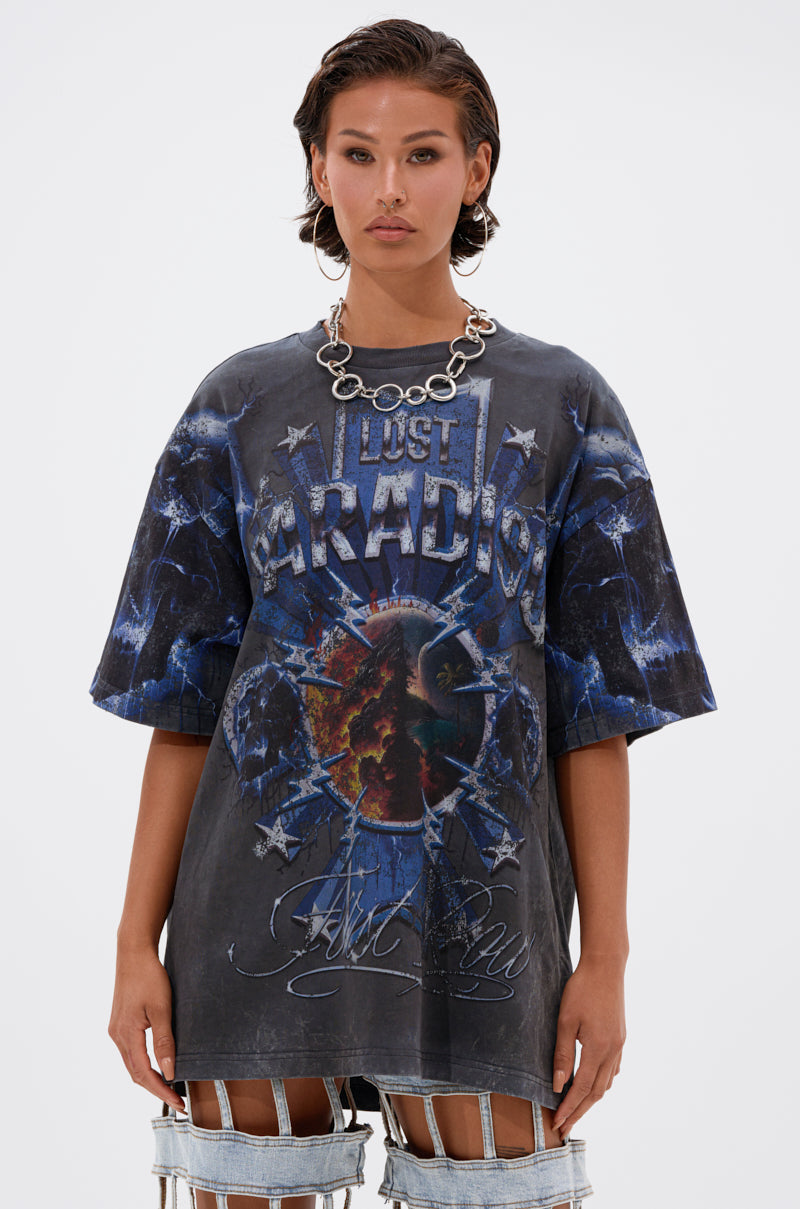 INSANE OVERSIZED TEE