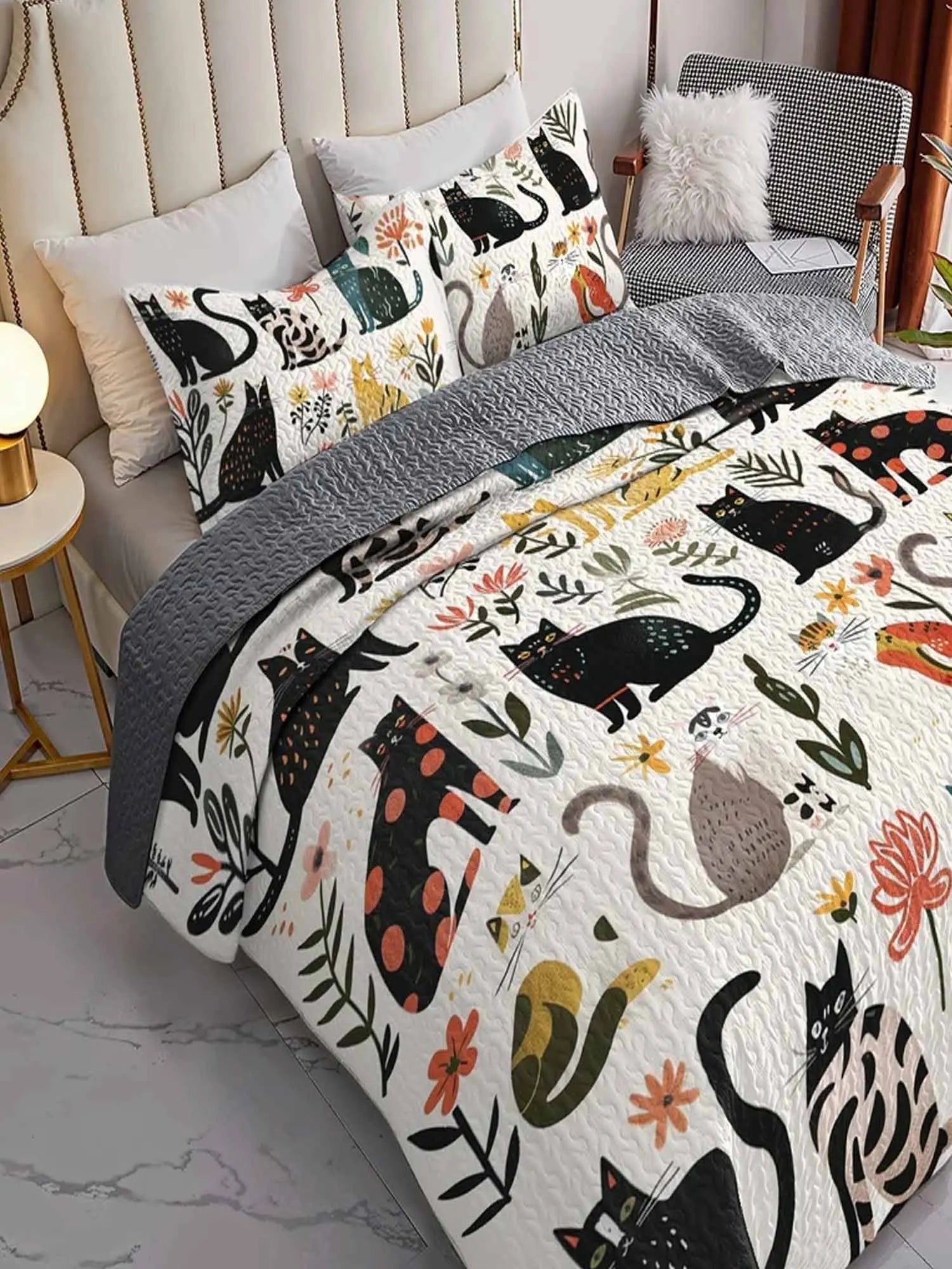 Colorful Cat Floral Patchwork Quilted 3‐Piece Bedding Set
