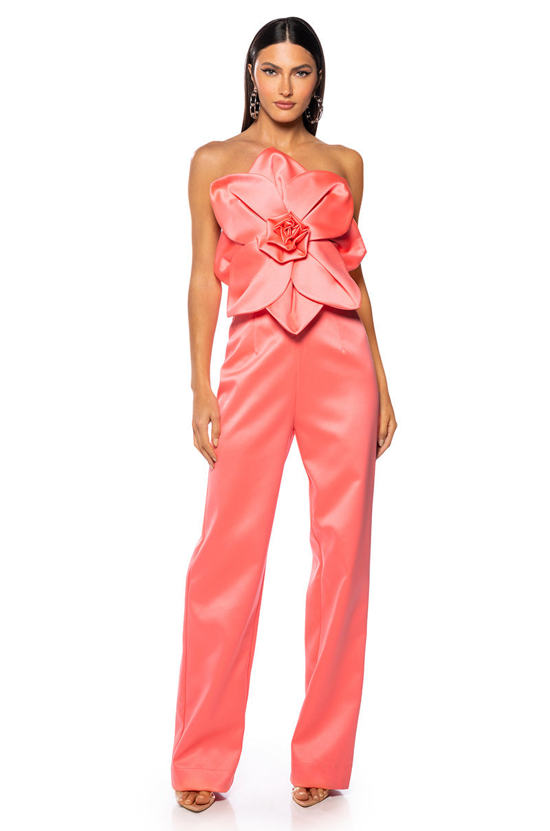 STASSIE STATEMENT SLEEVELESS JUMPSUIT IN PINK