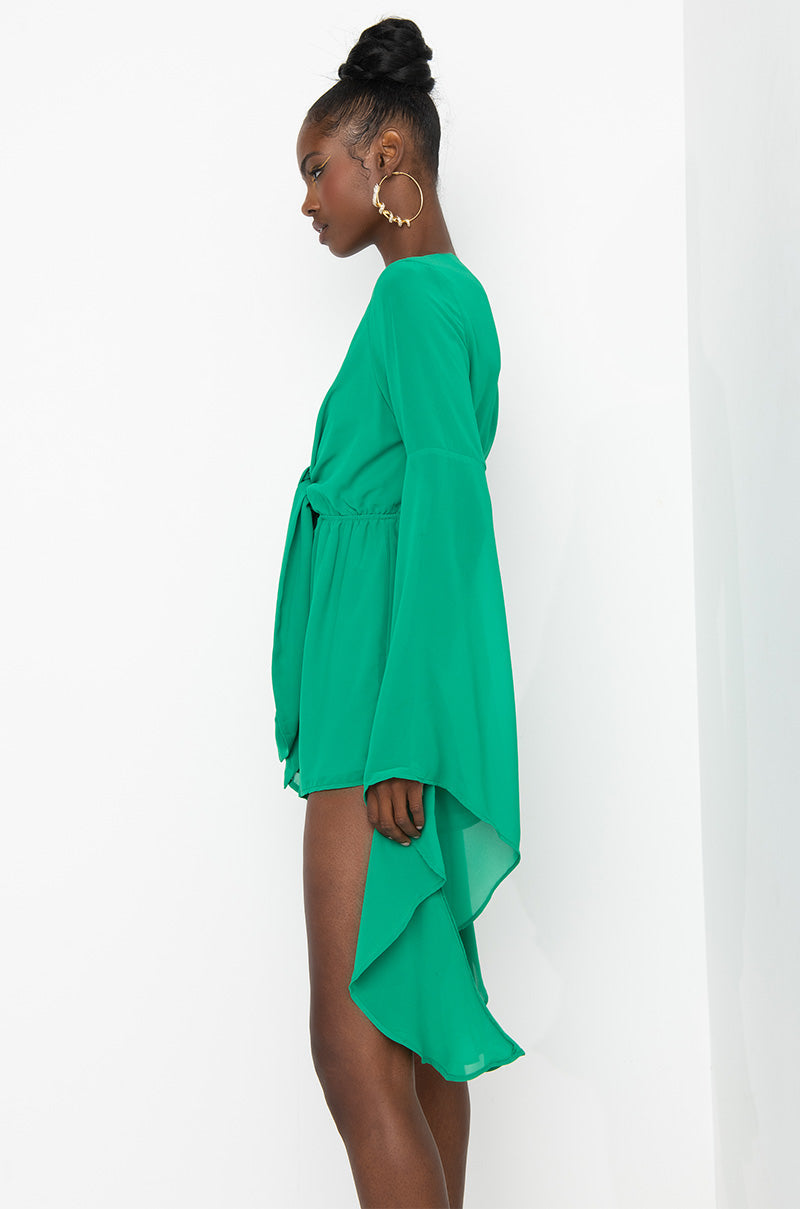 LIKE A GEM RUFFLE SLEEVE ROMPER