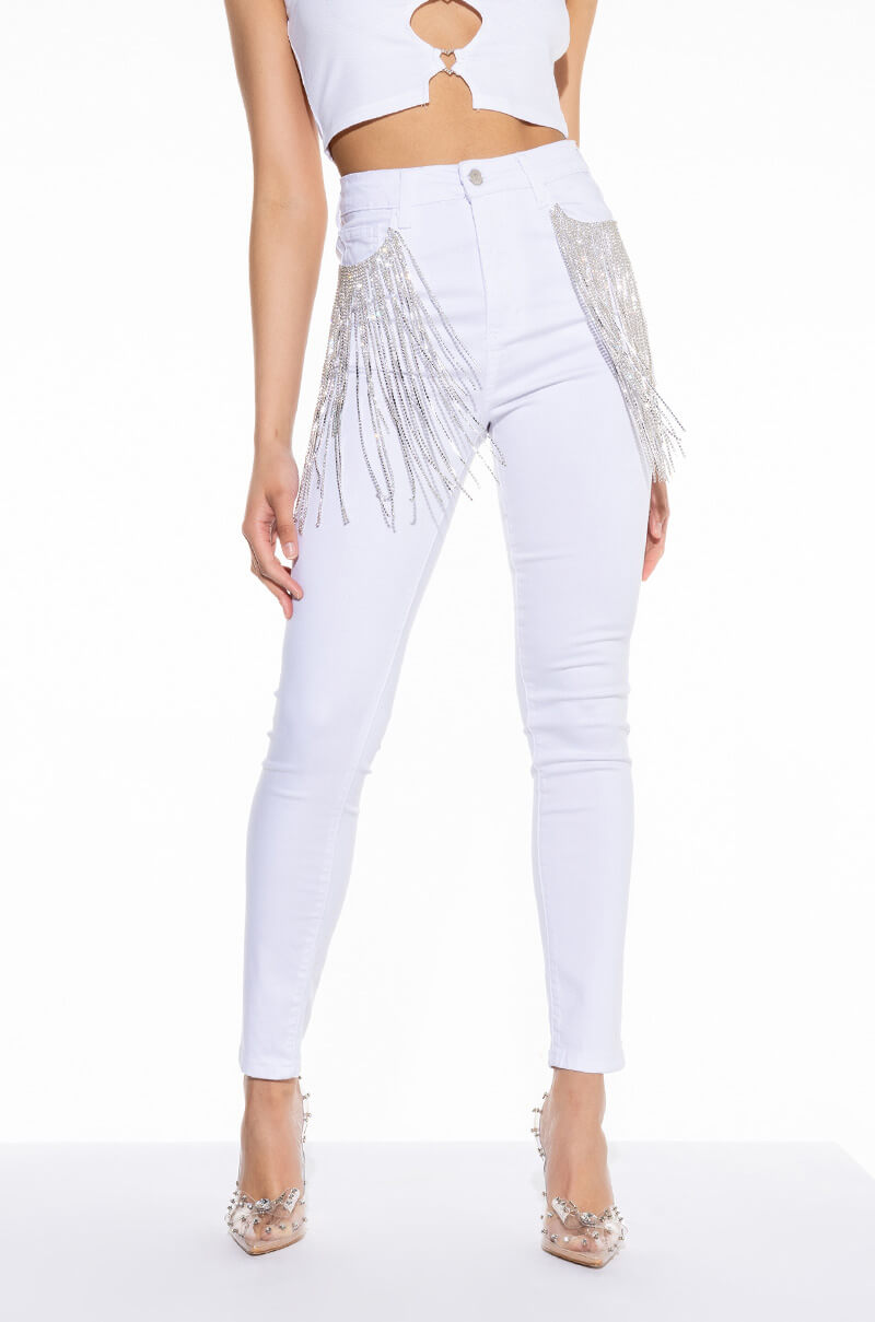 NOTHIN BETTER RHINESTONE POCKET SKINNY JEANS
