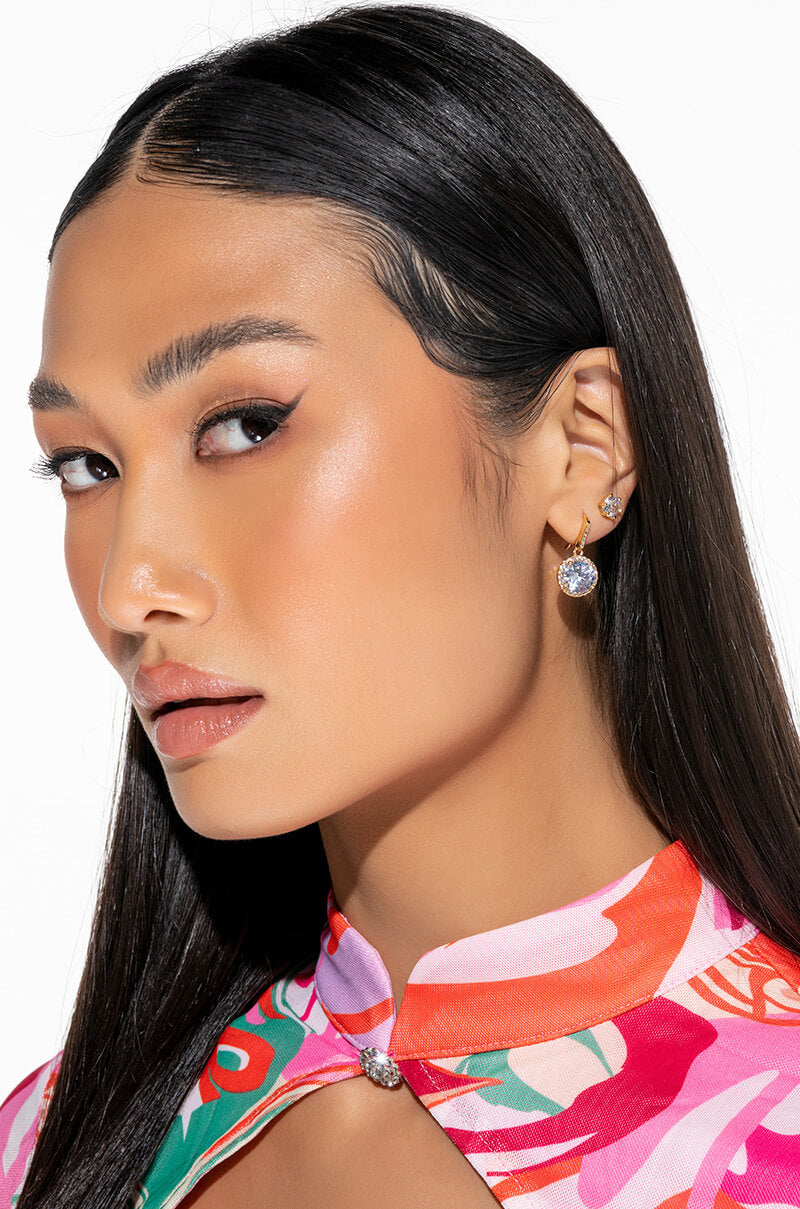 RAY DAINTY RHINESTONE EARRING SET