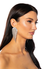 RED CARPET EARRING IN SILVER