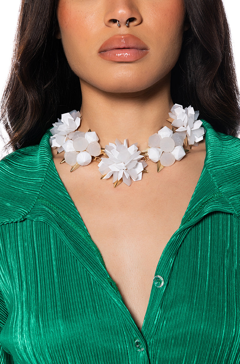 SUNDAY KIND OF LOVE STATEMENT NECKLACE